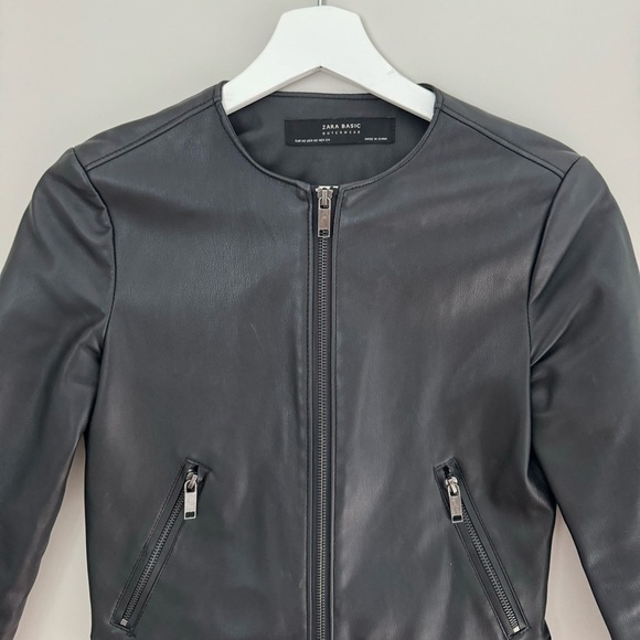 Zara Peplum Ruffled Faux Leather Cropped Zip Up Frill Jacket XS - Picture 11 of 15